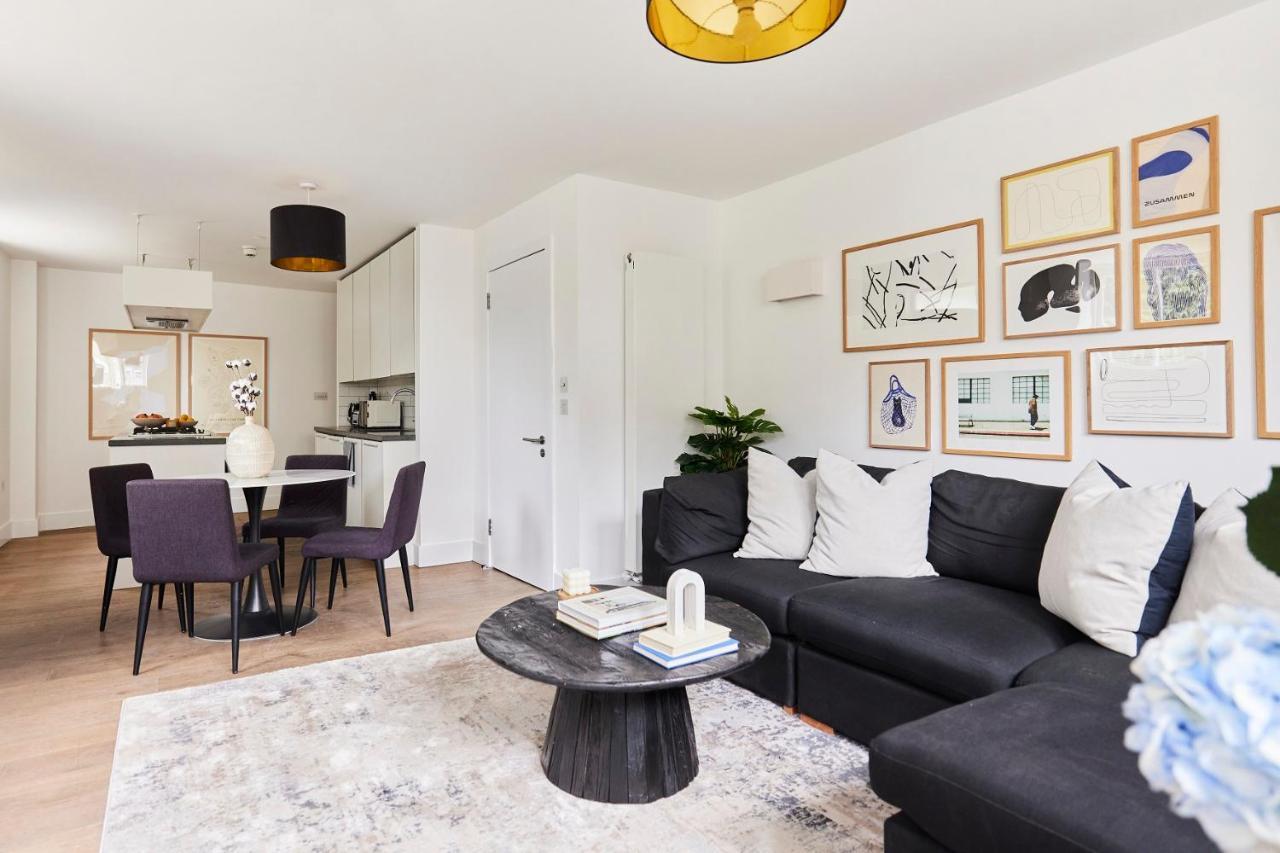 The Ravenscourt Park Escape - Bright 2bdr Flat Apartment *
